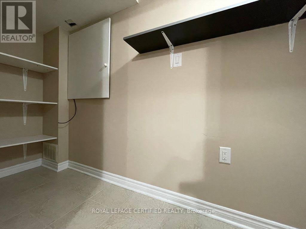 Basement - 169 Fennamore Terrace Nw, Milton, Ontario  L9T 0Y3 - Photo 12 - W12610724