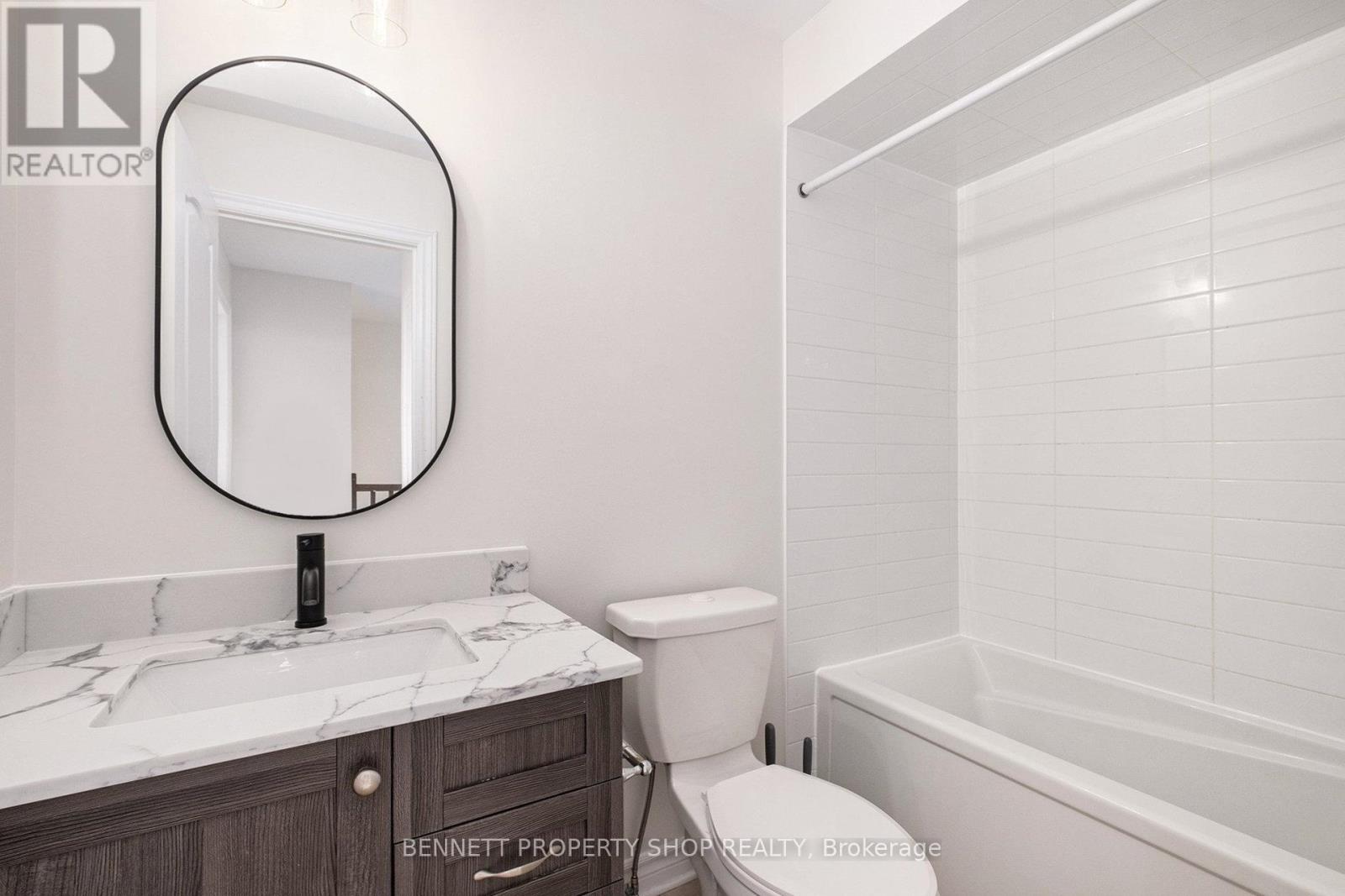 84 Gooseberry Place, Ottawa, Ontario  K2J 5Z6 - Photo 18 - X12435699