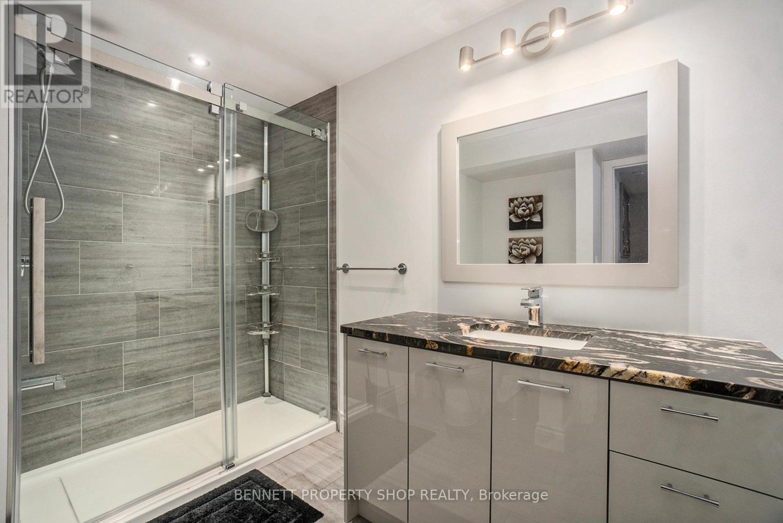 2253 Prospect Avenue, Ottawa, Ontario  K1H 7G2 - Photo 25 - X12438585