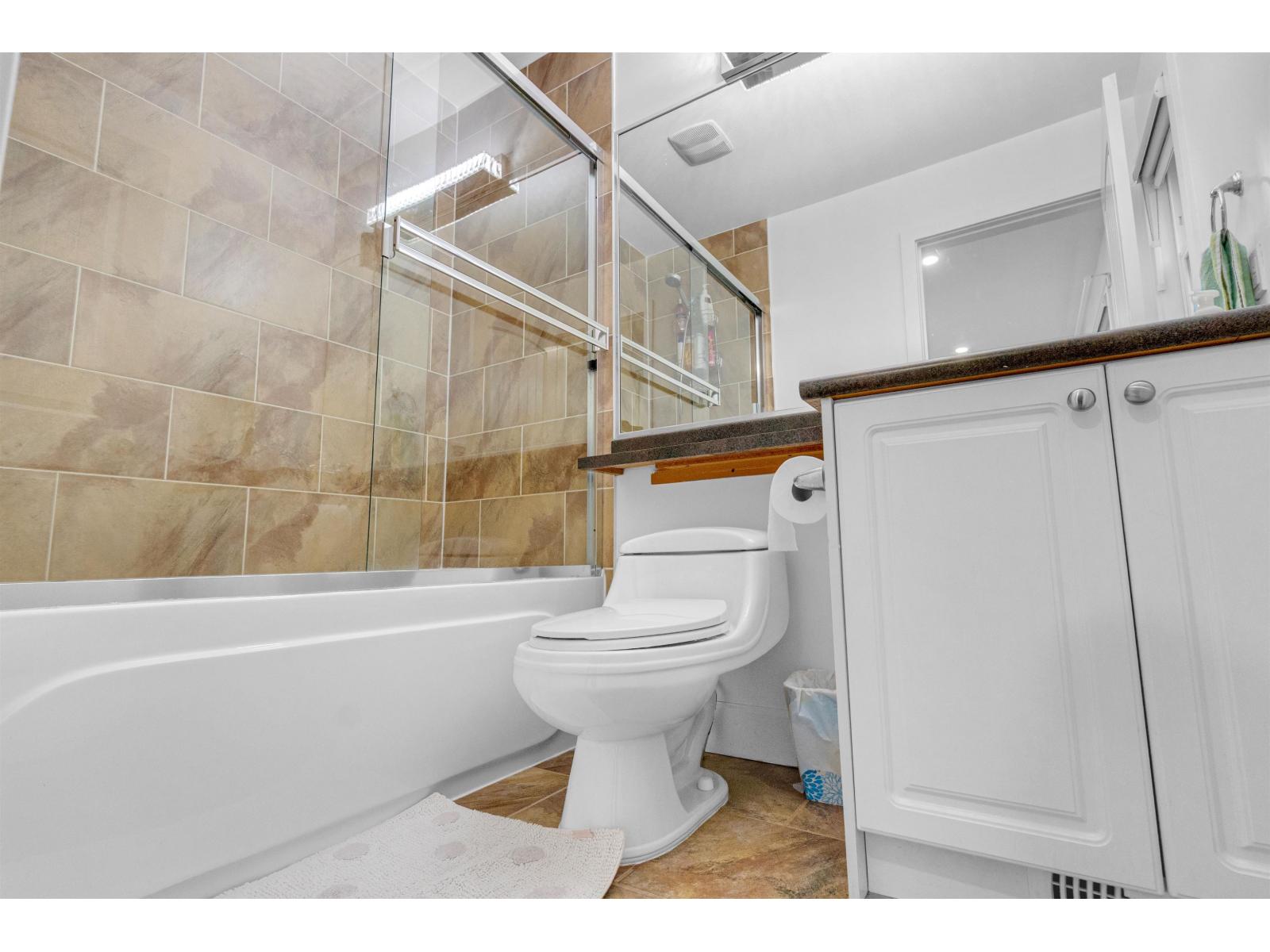 18358 67 Avenue, Surrey, British Columbia  V3S 1E5 - Photo 16 - R3071369