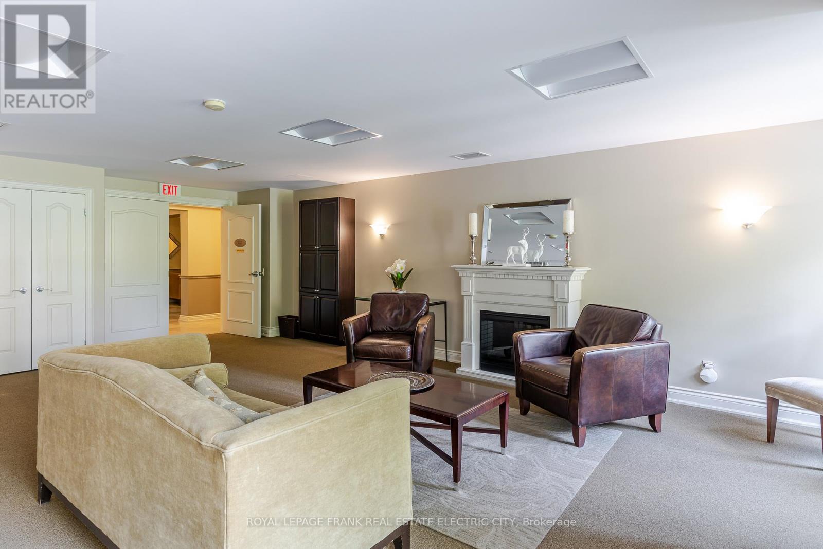 105 - 869 Clonsilla Avenue, Peterborough, Ontario  K9J 0B7 - Photo 16 - X12610814