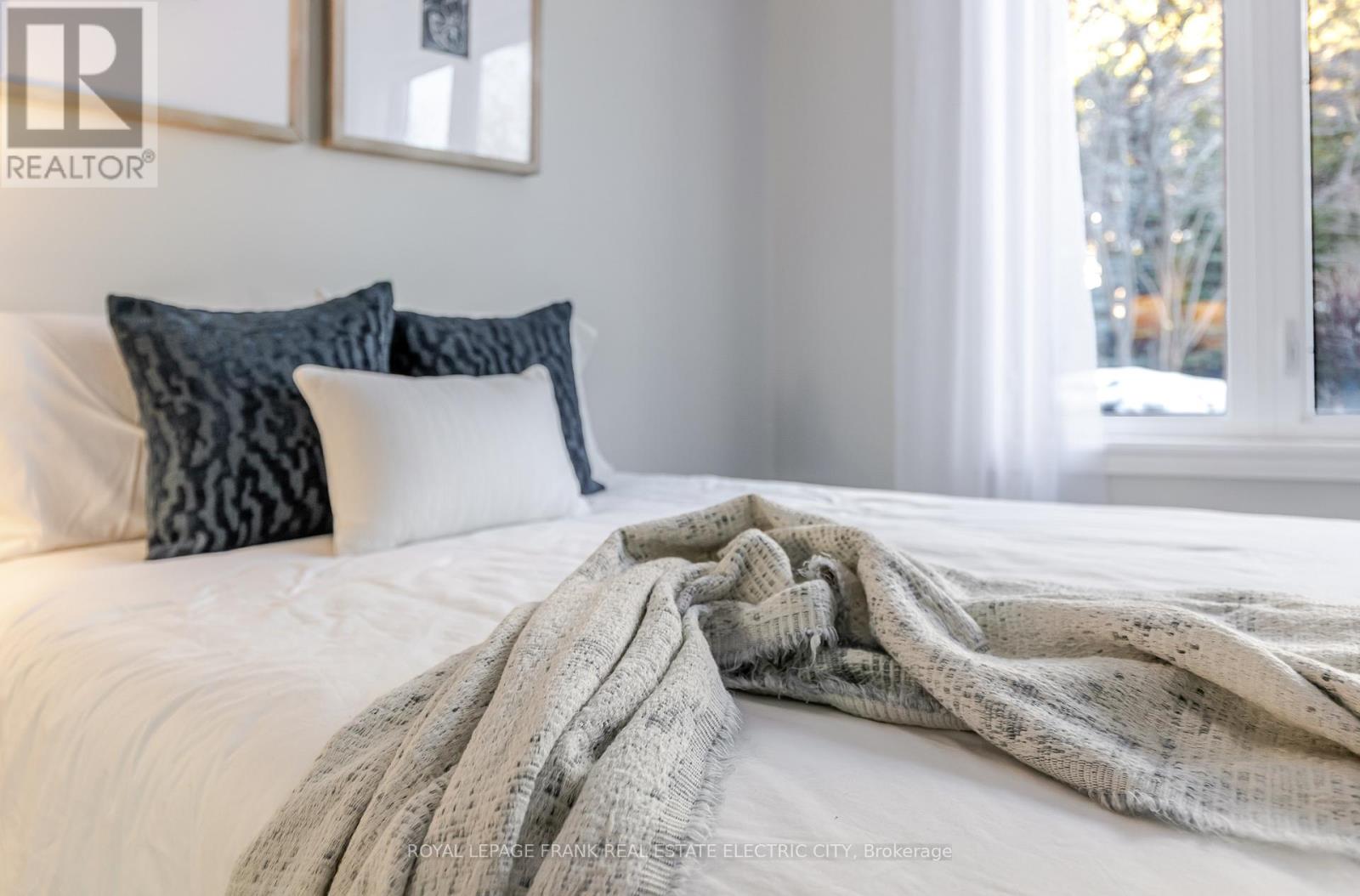 105 - 869 Clonsilla Avenue, Peterborough, Ontario  K9J 0B7 - Photo 27 - X12610814