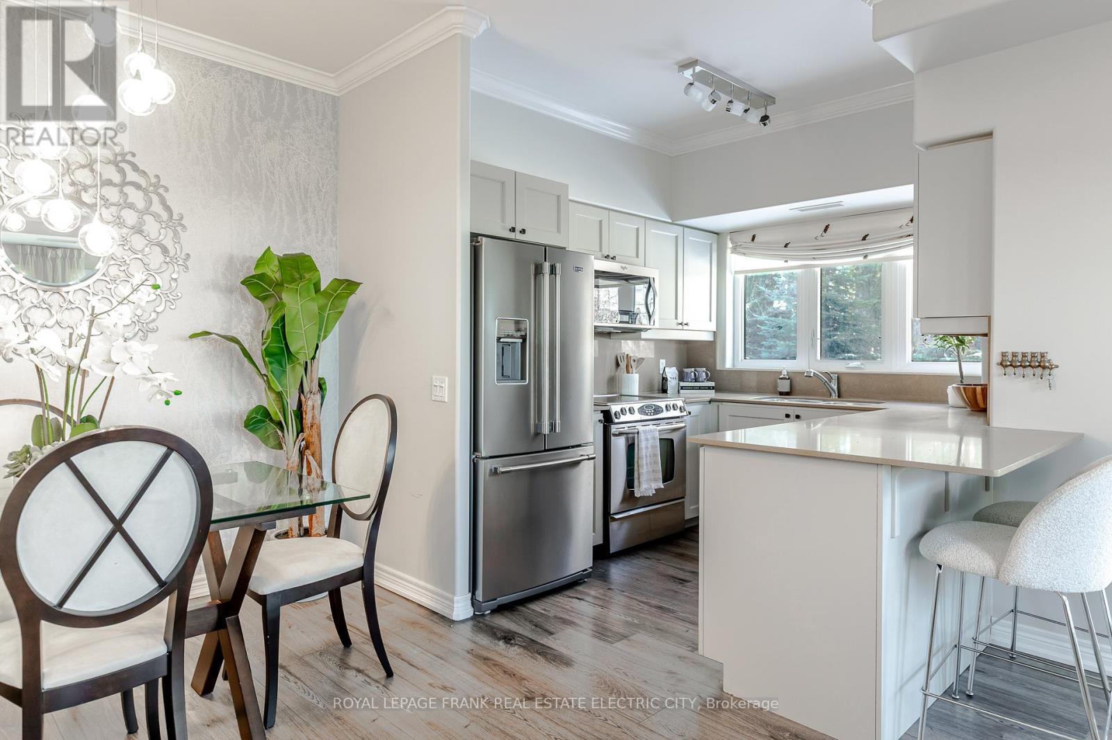 105 - 869 Clonsilla Avenue, Peterborough, Ontario  K9J 0B7 - Photo 31 - X12610814