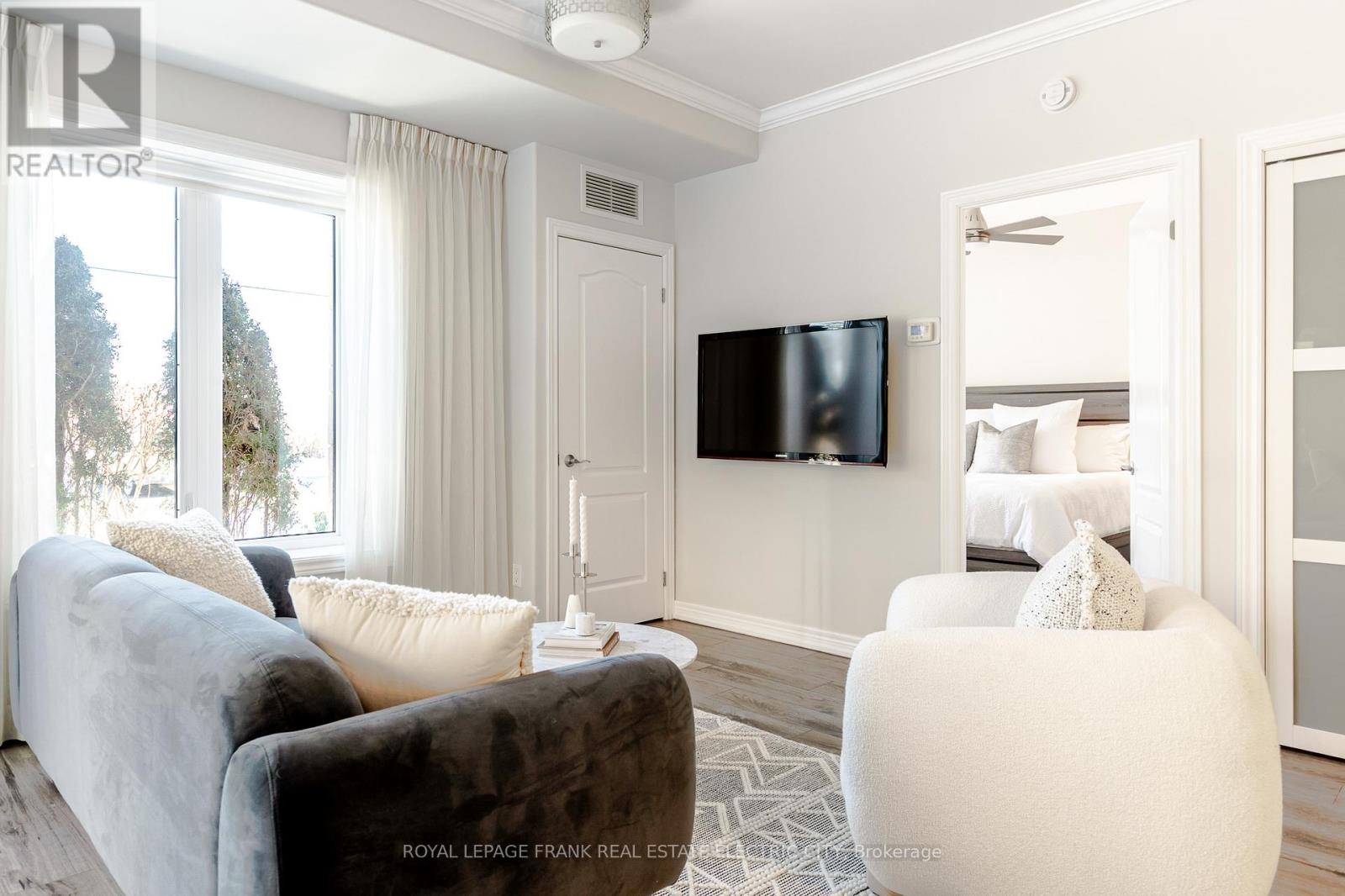 105 - 869 Clonsilla Avenue, Peterborough, Ontario  K9J 0B7 - Photo 36 - X12610814