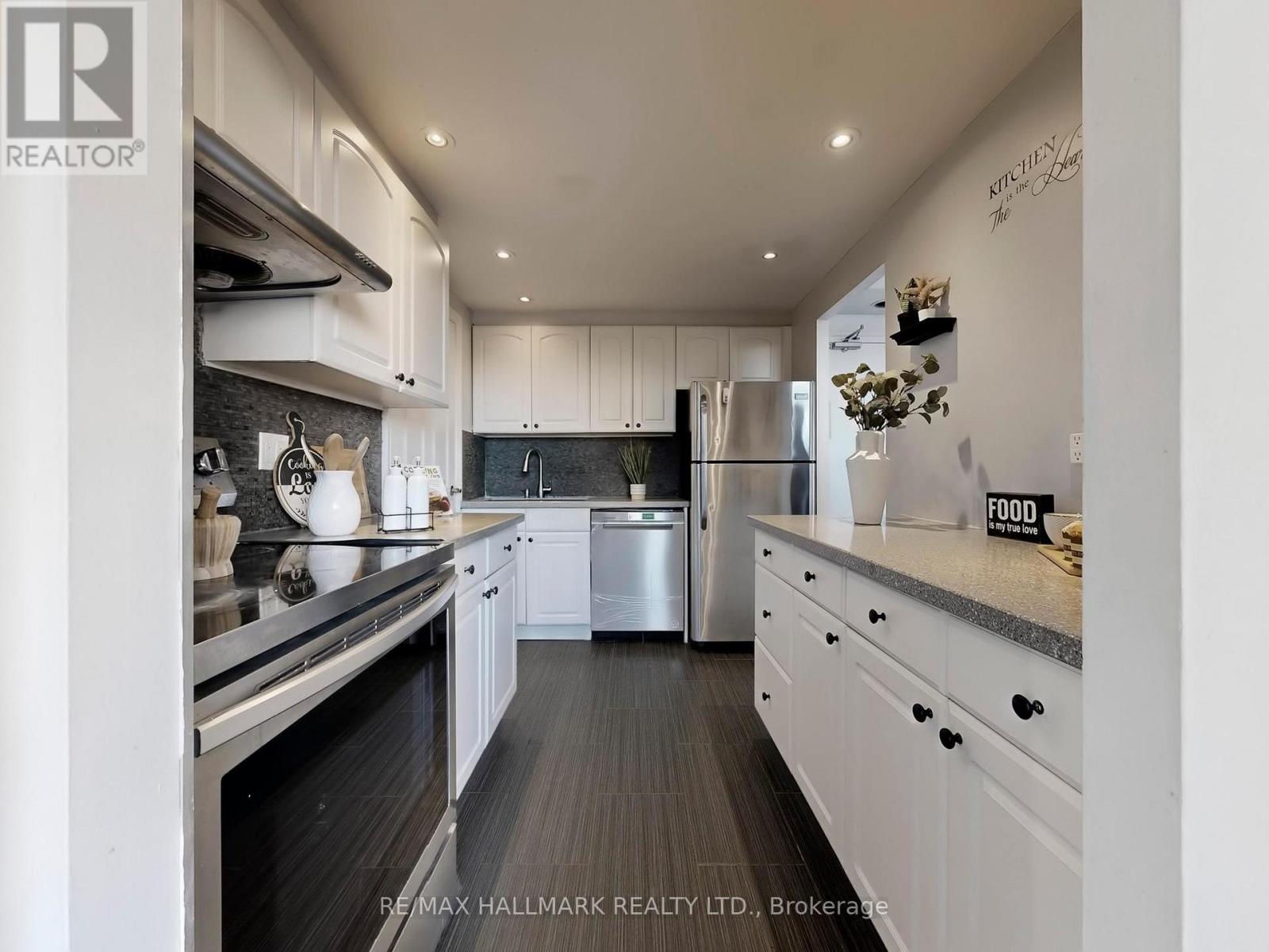 817 - 5 Parkway Forest Drive, Toronto, Ontario  M2J 1L2 - Photo 12 - C12598980