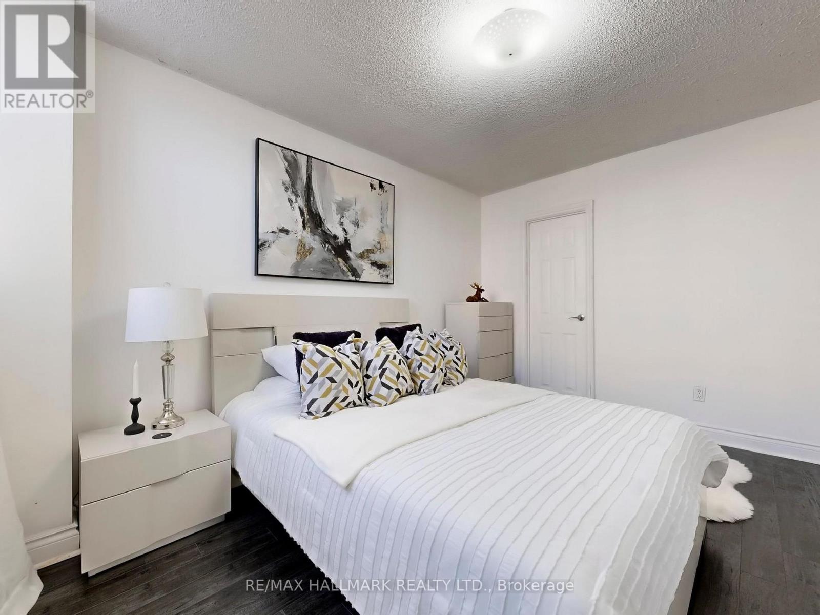 817 - 5 Parkway Forest Drive, Toronto, Ontario  M2J 1L2 - Photo 25 - C12598980