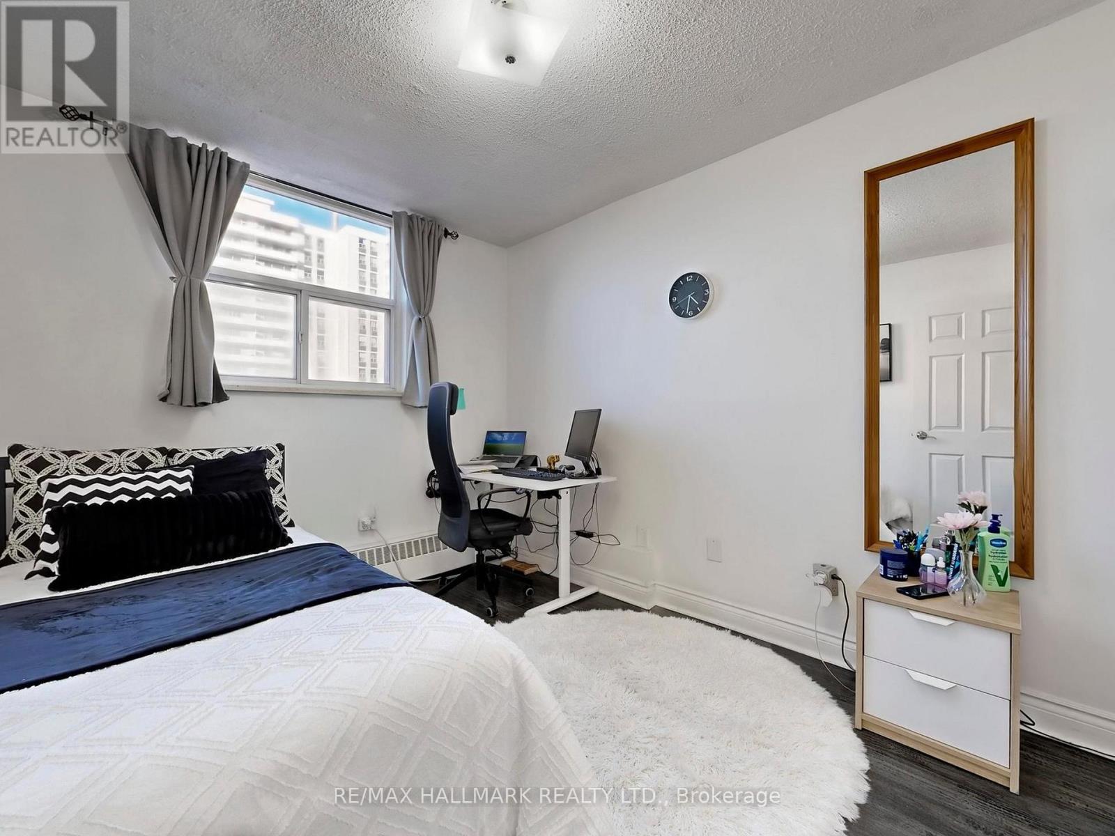 817 - 5 Parkway Forest Drive, Toronto, Ontario  M2J 1L2 - Photo 27 - C12598980