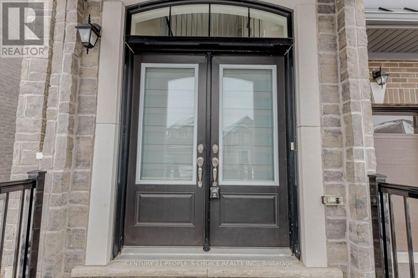 587 Kleinburg Summit Way, Vaughan, Ontario  L4H 3N5 - Photo 2 - N12610708