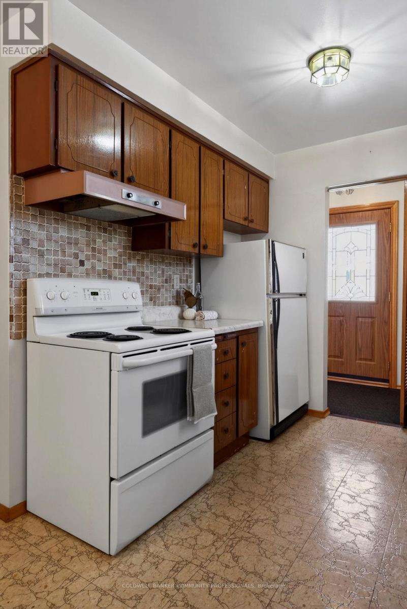 43 Bonaventure Drive, Hamilton, Ontario  L9C 4P4 - Photo 17 - X12610580