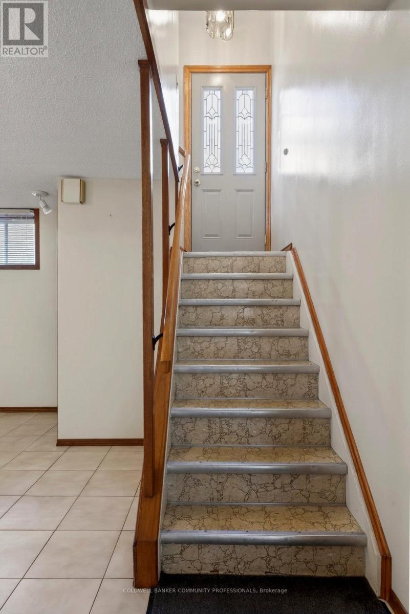 43 Bonaventure Drive, Hamilton, Ontario  L9C 4P4 - Photo 32 - X12610580