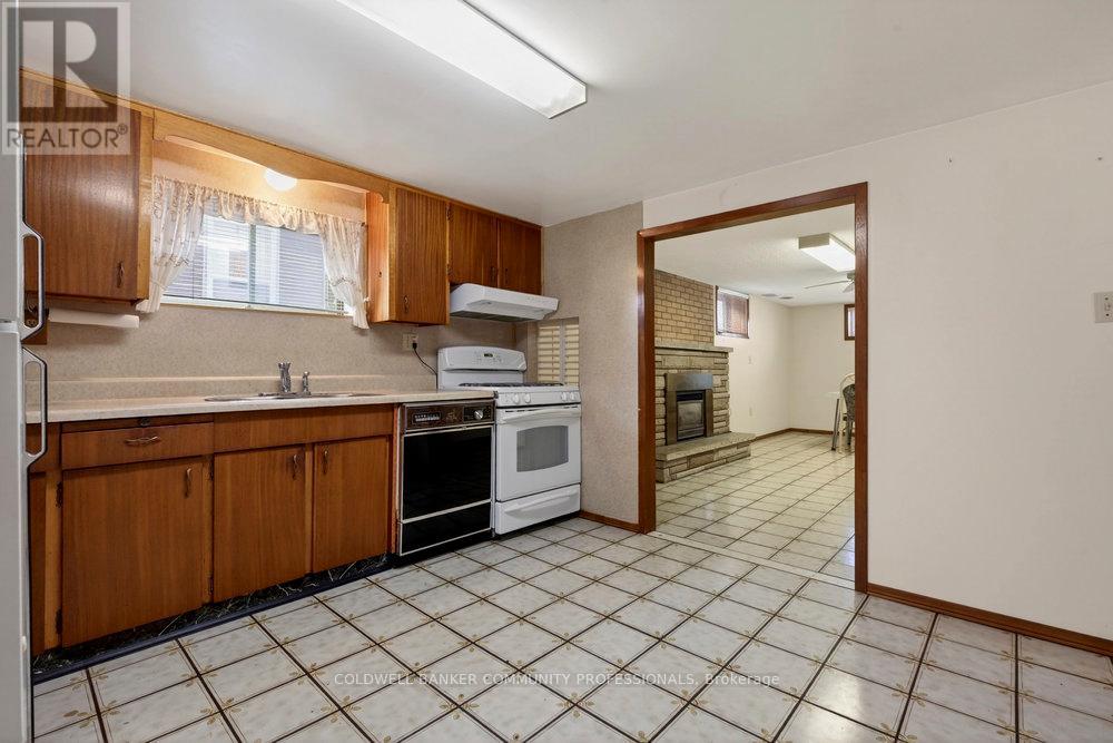 43 Bonaventure Drive, Hamilton, Ontario  L9C 4P4 - Photo 41 - X12610580