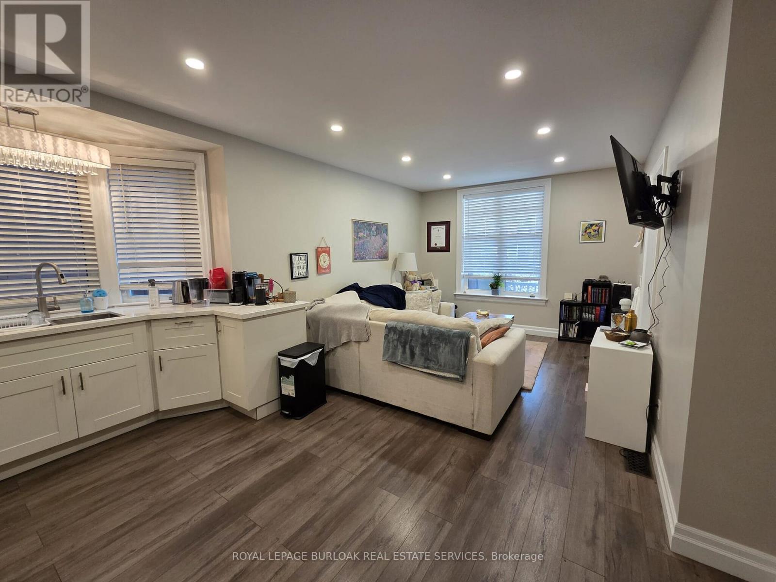 1 - 81 Gage Avenue S, Hamilton, Ontario  L8M 3C8 - Photo 5 - X12610620