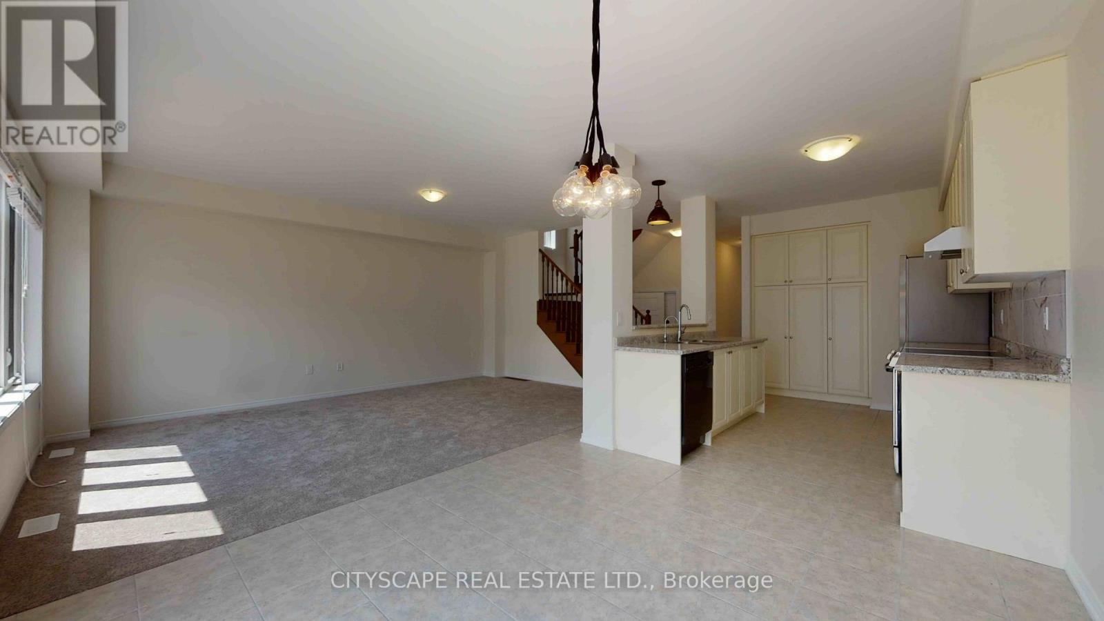 17 Beatty Avenue, Thorold, Ontario  L3B 5N5 - Photo 2 - X12610660