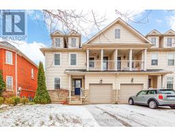 15 YOUNG CRESCENT, Niagara-on-the-Lake, Ontario