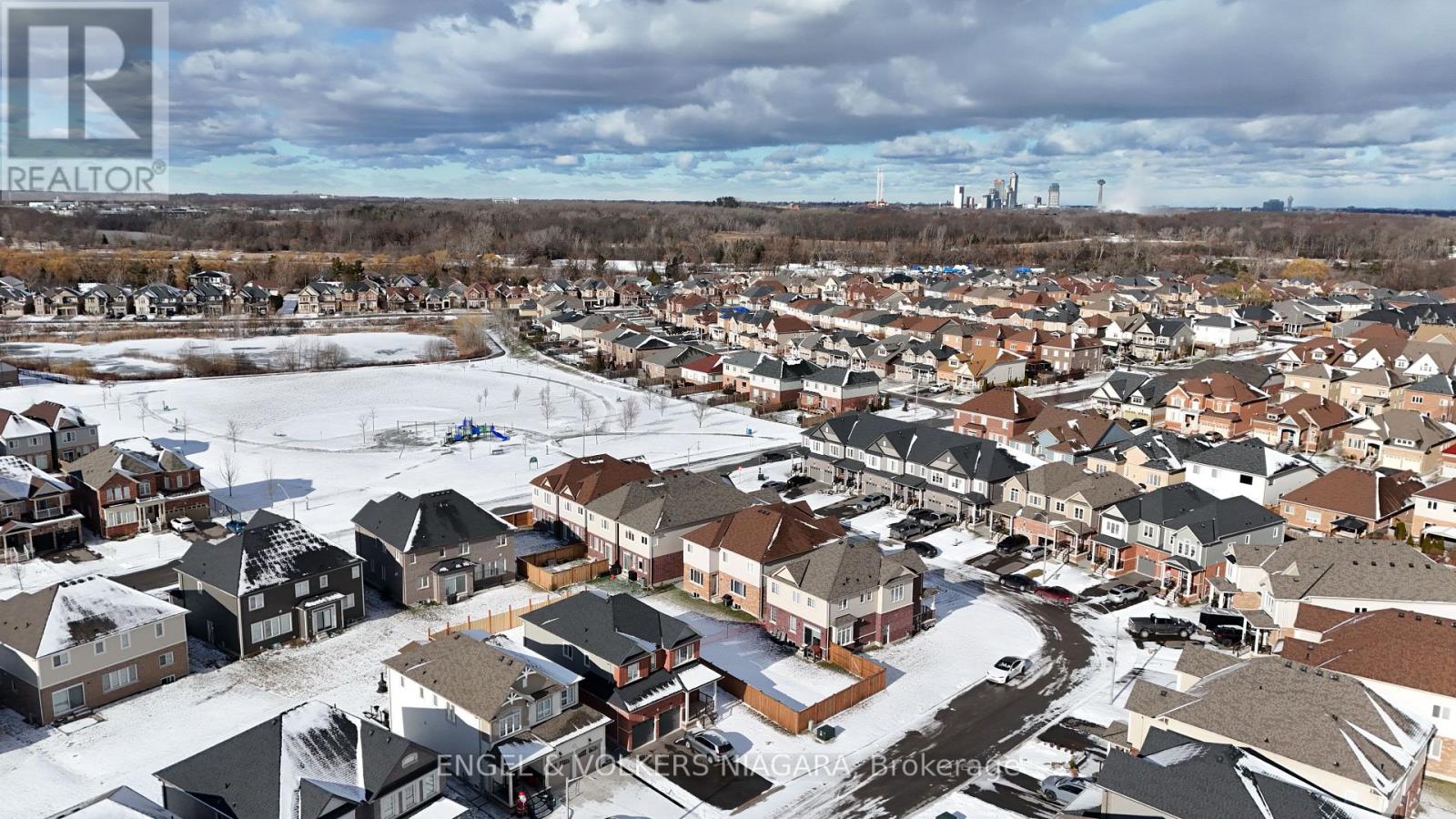 9248 Griffon Street, Niagara Falls, Ontario  L2G 3R6 - Photo 12 - X12610810