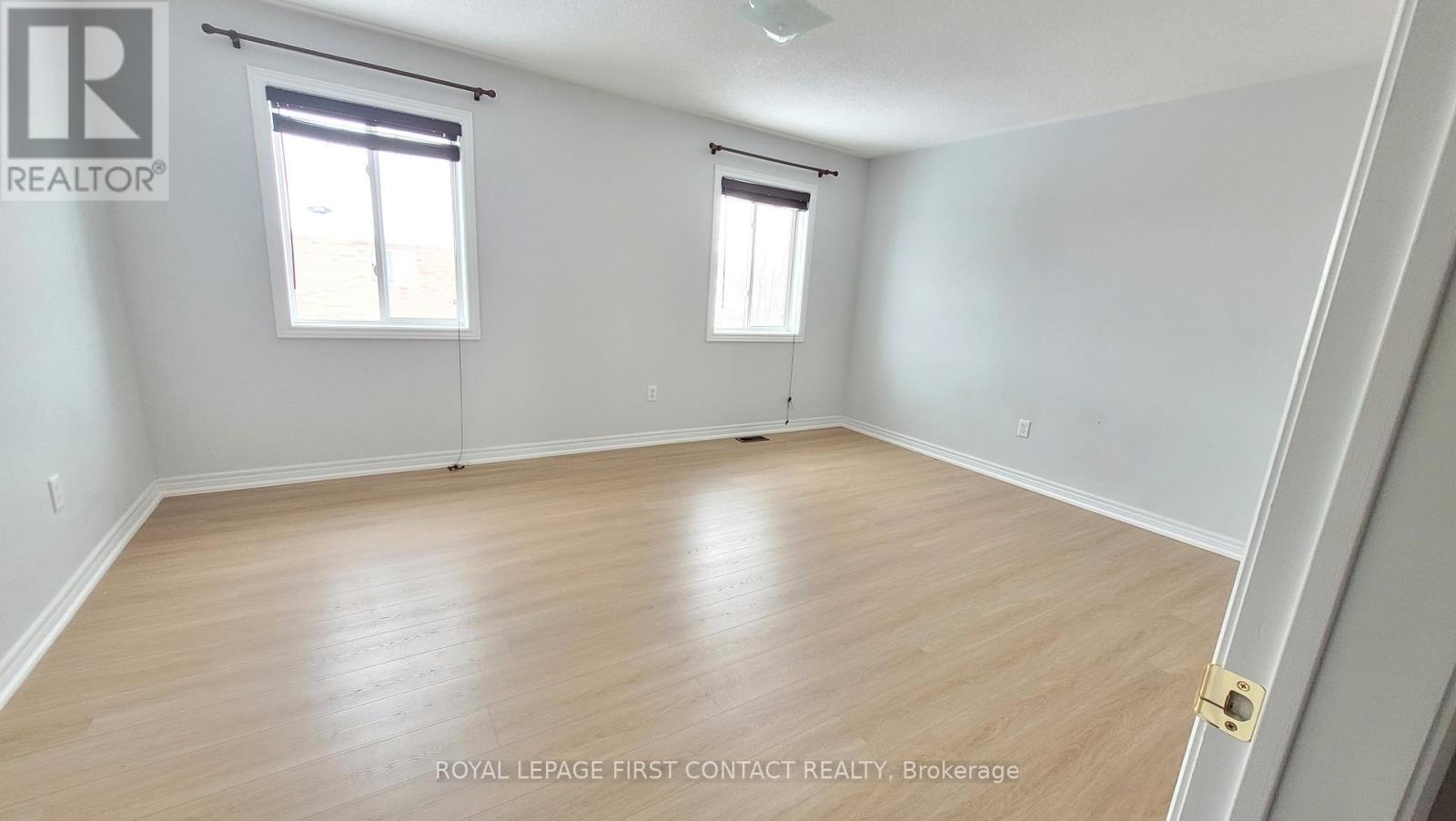 Upper - 58 Lake Crescent, Barrie, Ontario L4N 6A7 - Photo 15 - S12607912