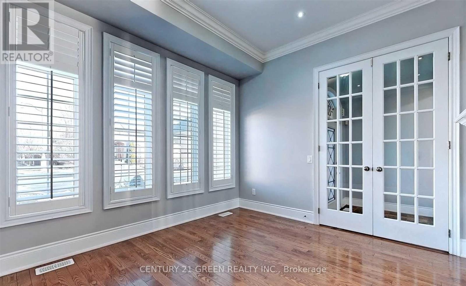 8 Pasadena Avenue, Brampton, Ontario  L6P 2W3 - Photo 32 - W12610326