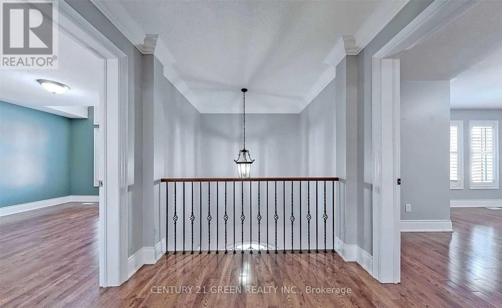 8 Pasadena Avenue, Brampton, Ontario  L6P 2W3 - Photo 25 - W12610326