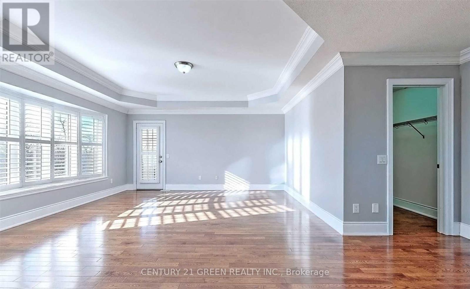 8 Pasadena Avenue, Brampton, Ontario  L6P 2W3 - Photo 15 - W12610326