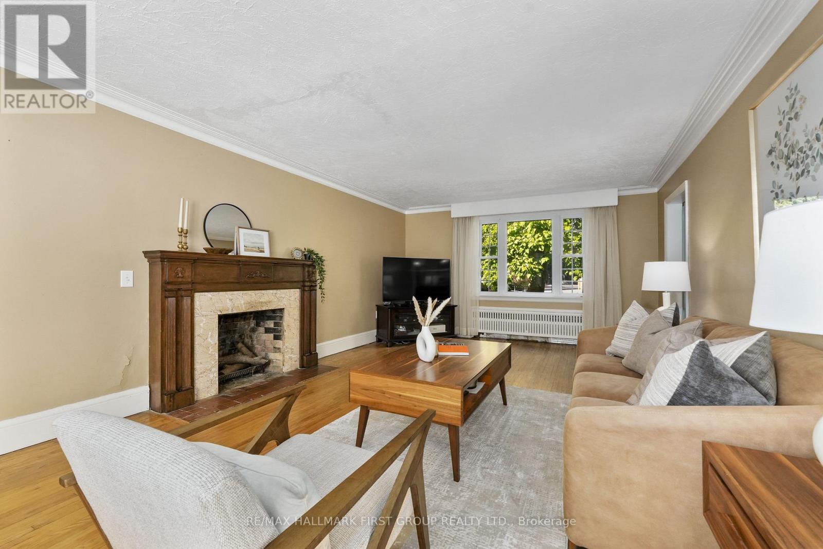 135 Queen Street, Cobourg, Ontario K9A 1N1 - Photo 10 - X12465196