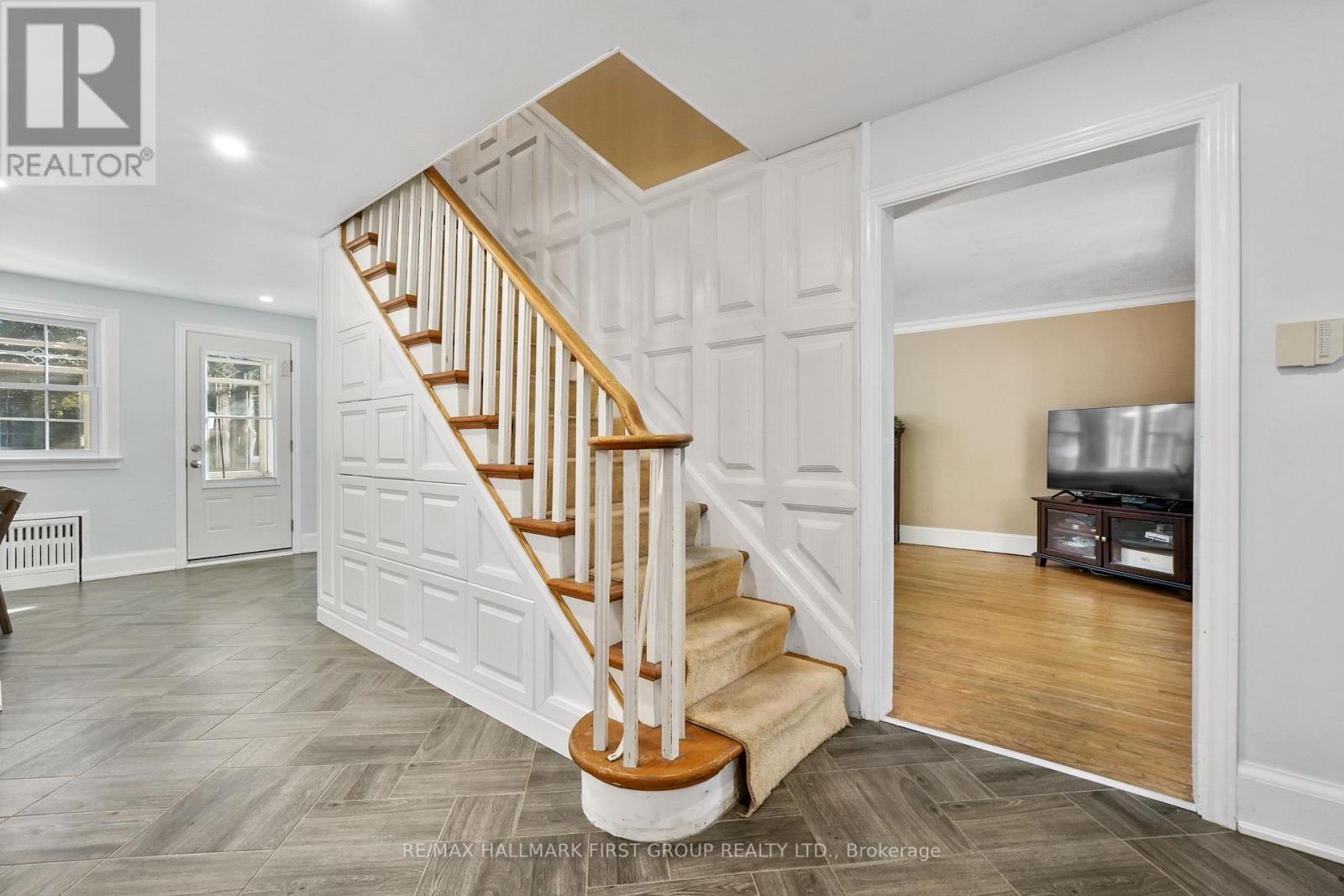 135 Queen Street, Cobourg, Ontario K9A 1N1 - Photo 24 - X12465196