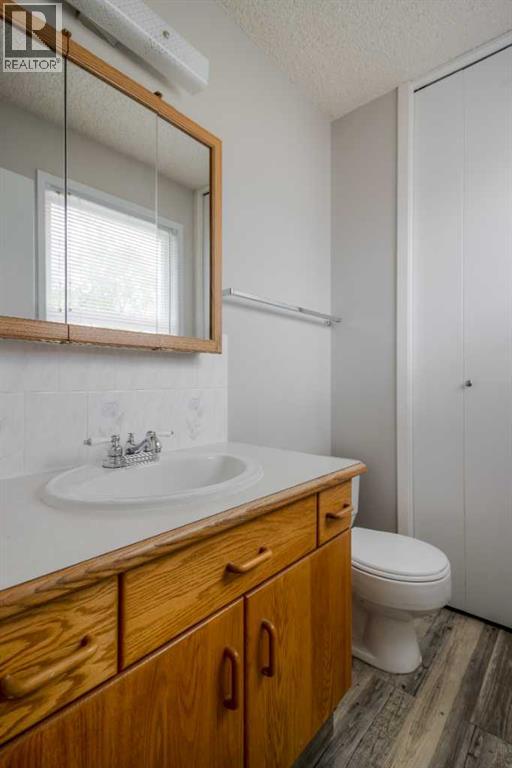 49 Simon Fraser Boulevard W, Lethbridge, Alberta  T1K 4R1 - Photo 20 - A2269360