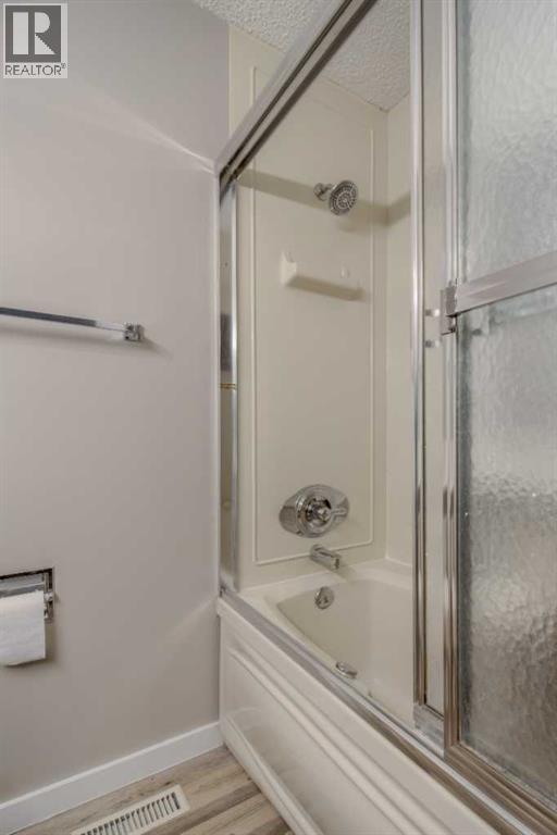 49 Simon Fraser Boulevard W, Lethbridge, Alberta  T1K 4R1 - Photo 27 - A2269360