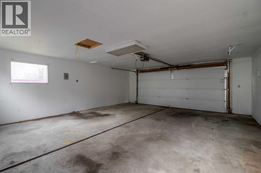 49 Simon Fraser Boulevard W, Lethbridge, Alberta  T1K 4R1 - Photo 46 - A2269360