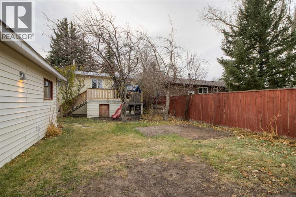 49 Simon Fraser Boulevard W, Lethbridge, Alberta  T1K 4R1 - Photo 44 - A2269360