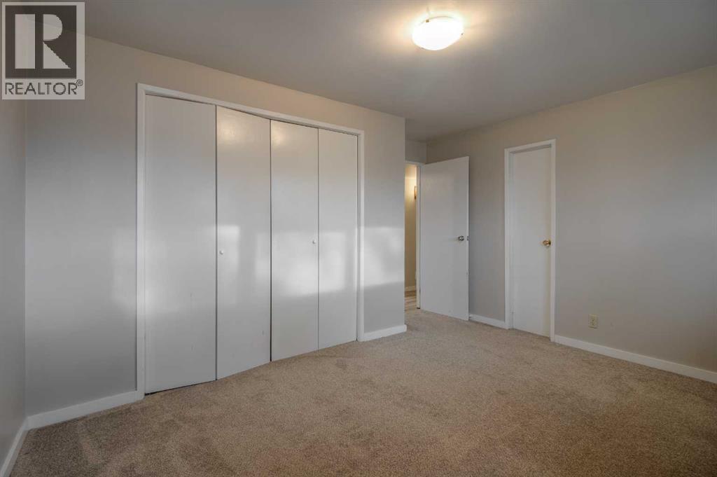 49 Simon Fraser Boulevard W, Lethbridge, Alberta  T1K 4R1 - Photo 31 - A2269360