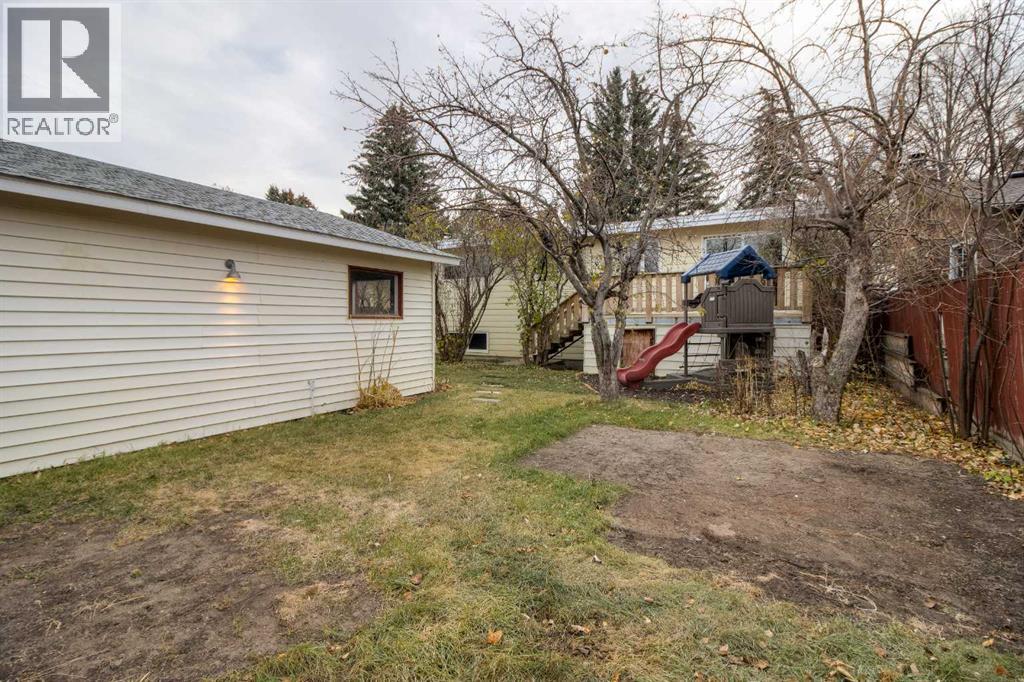 49 Simon Fraser Boulevard W, Lethbridge, Alberta  T1K 4R1 - Photo 45 - A2269360