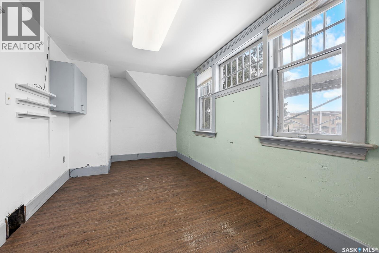 2115 Retallack Street, Regina, Saskatchewan  S4T 2K5 - Photo 11 - SK025321