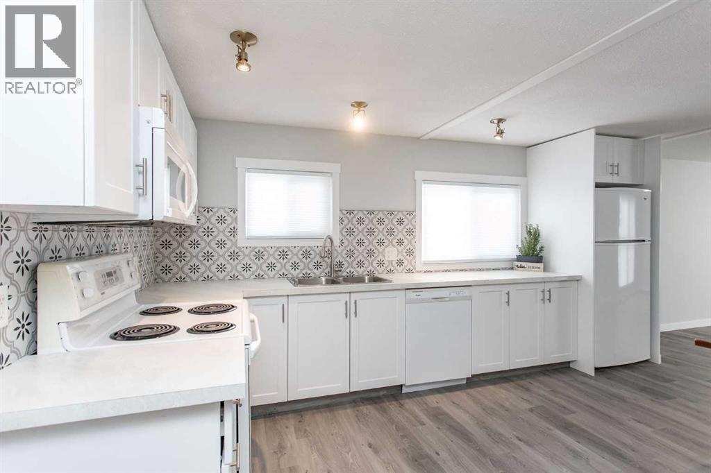 80, 5344 76 Street, Red Deer, Alberta T4P 2A6 - Photo 7 - A2272748