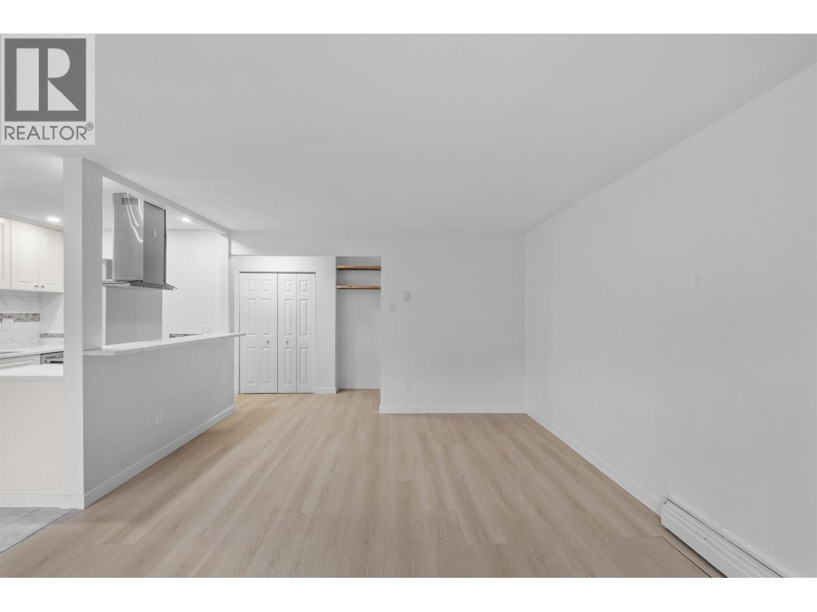 609 555 W 28th Street, North Vancouver, British Columbia V7N 2J7 - Photo 4 - R3069955