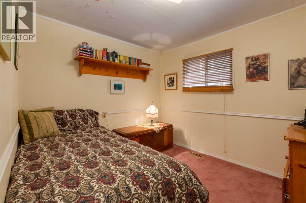 10, 32376 Highway 760, Rural Mountain View County, Alberta  T0M 1X0 - Photo 30 - A2271485