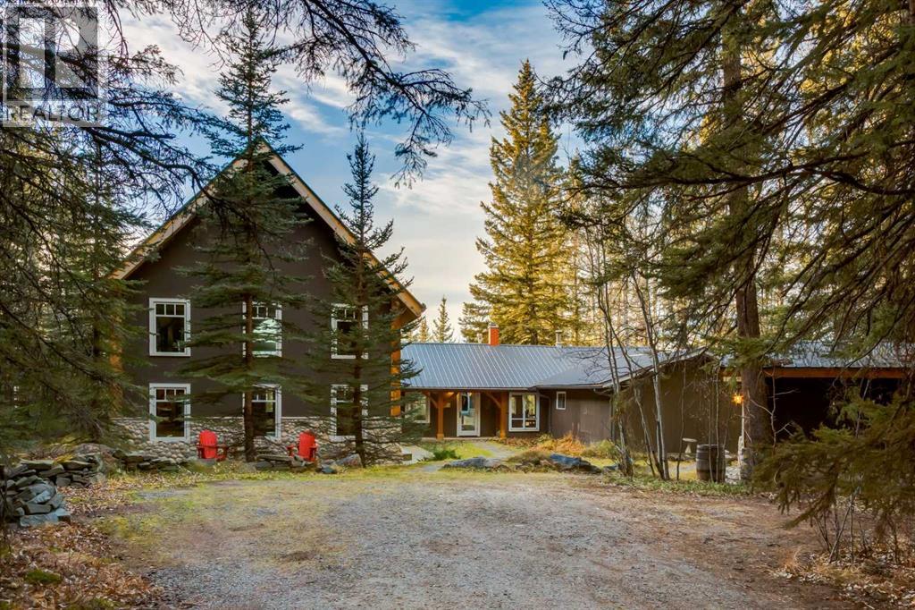 10, 32376 Highway 760, Rural Mountain View County, Alberta  T0M 1X0 - Photo 2 - A2271485