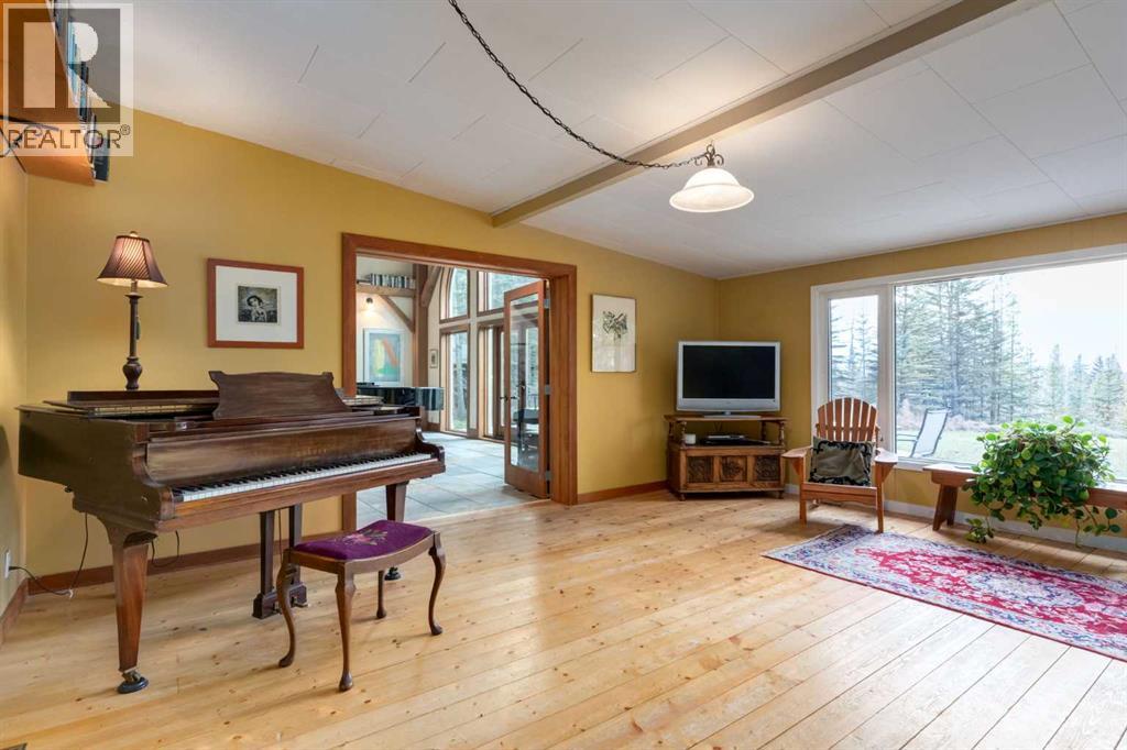 10, 32376 Highway 760, Rural Mountain View County, Alberta  T0M 1X0 - Photo 20 - A2271485