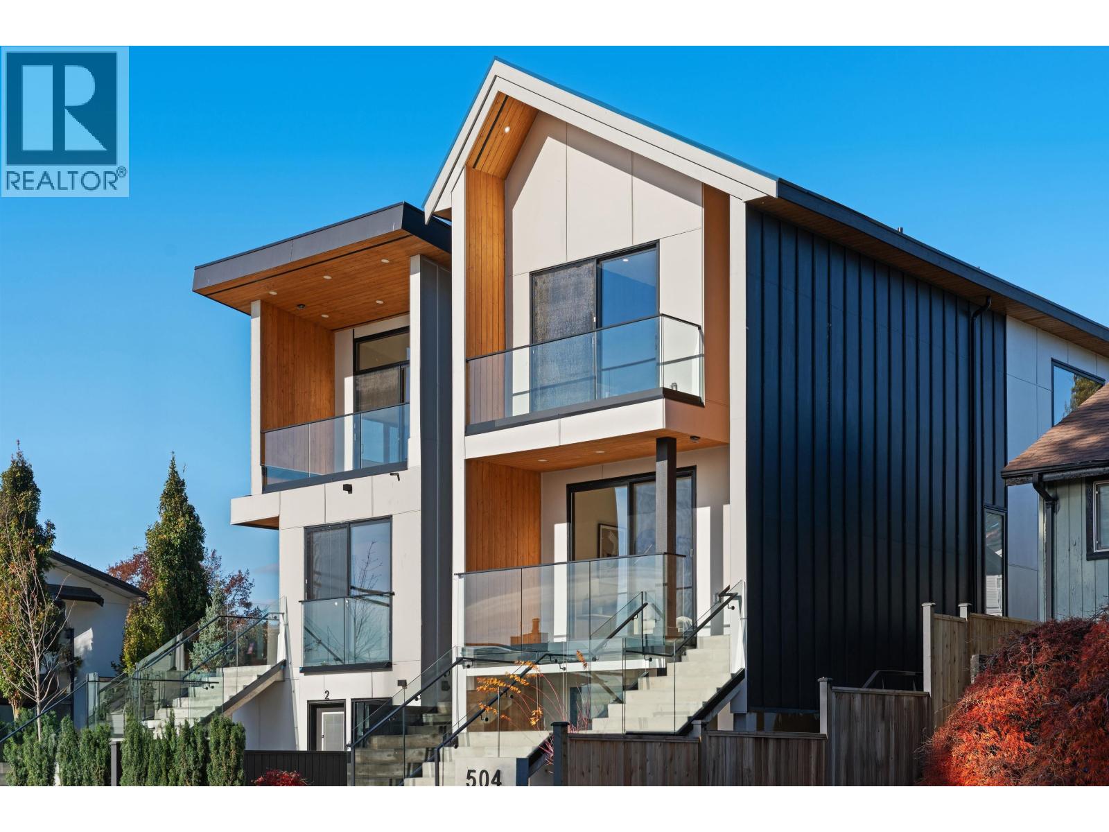 504 E 5TH STREET, North Vancouver, British Columbia