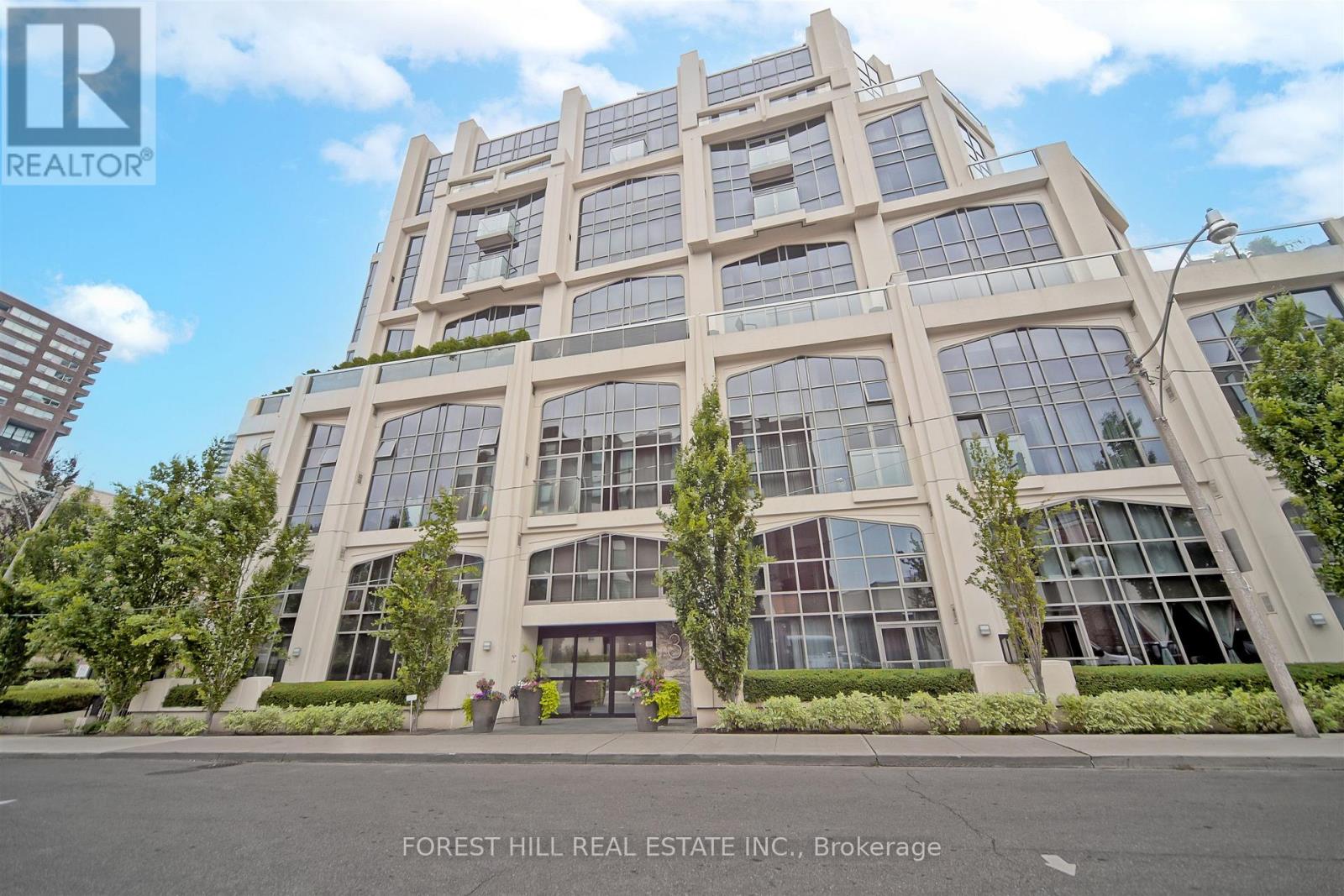 501 - 3 Mcalpine Street, Toronto, Ontario  M5R 3T5 - Photo 2 - C12610802