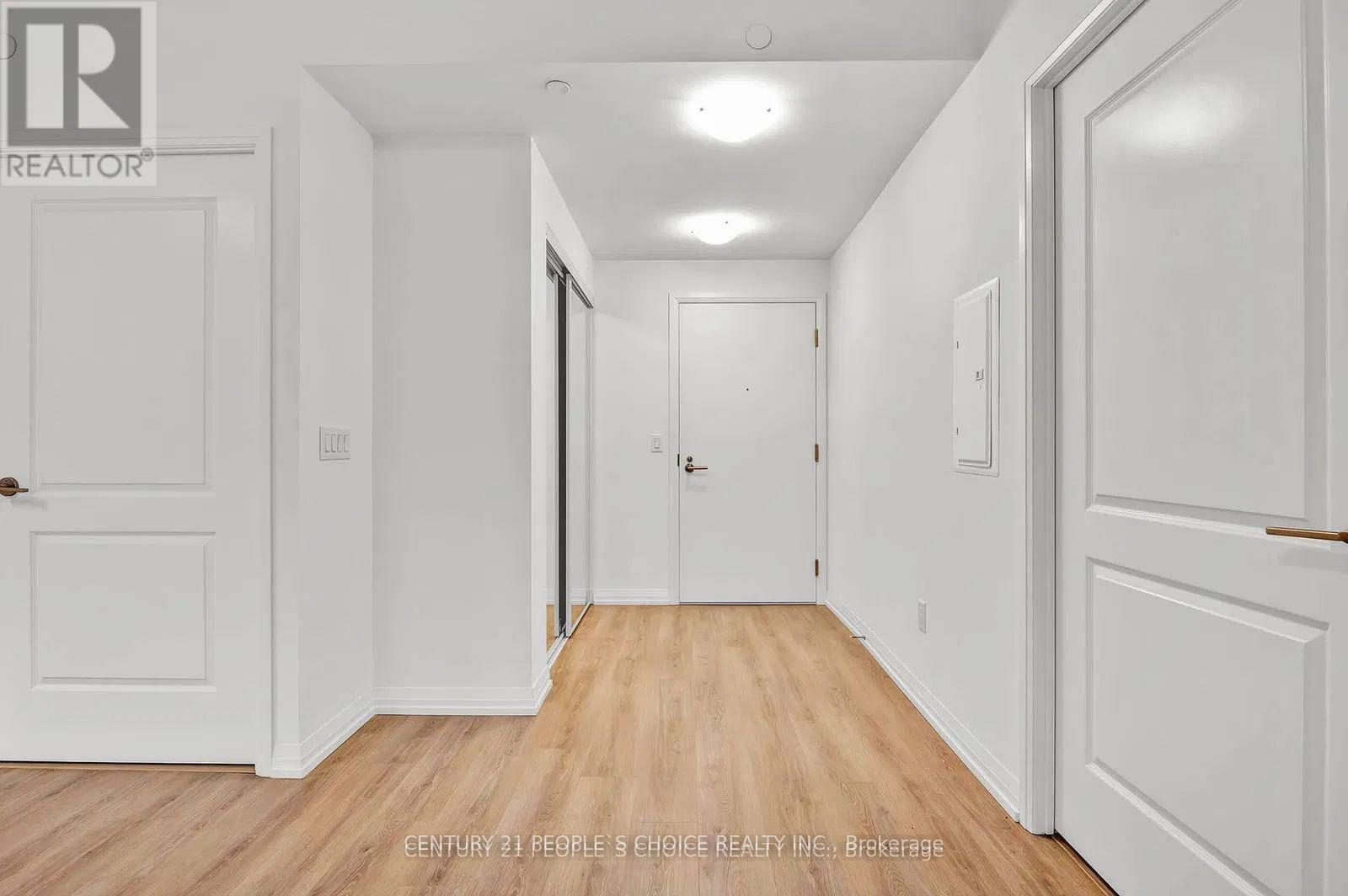 602 - 8 Widmer Street, Toronto, Ontario  M5V 2E7 - Photo 9 - C12610832