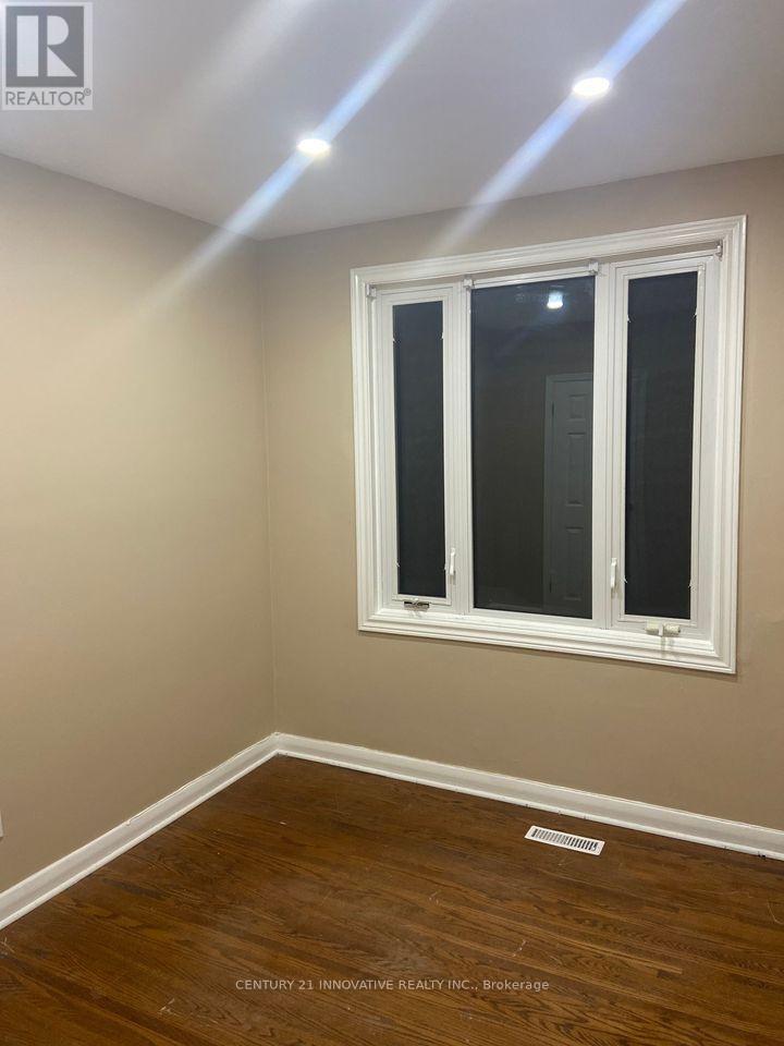 330 Rosedale Drive, Whitby (Downtown Whitby), Ontario  L1N 1Z3 - Photo 13 - E12610794