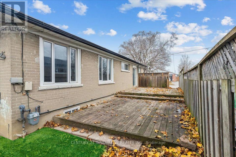 330 Rosedale Drive, Whitby (Downtown Whitby), Ontario  L1N 1Z3 - Photo 22 - E12610794