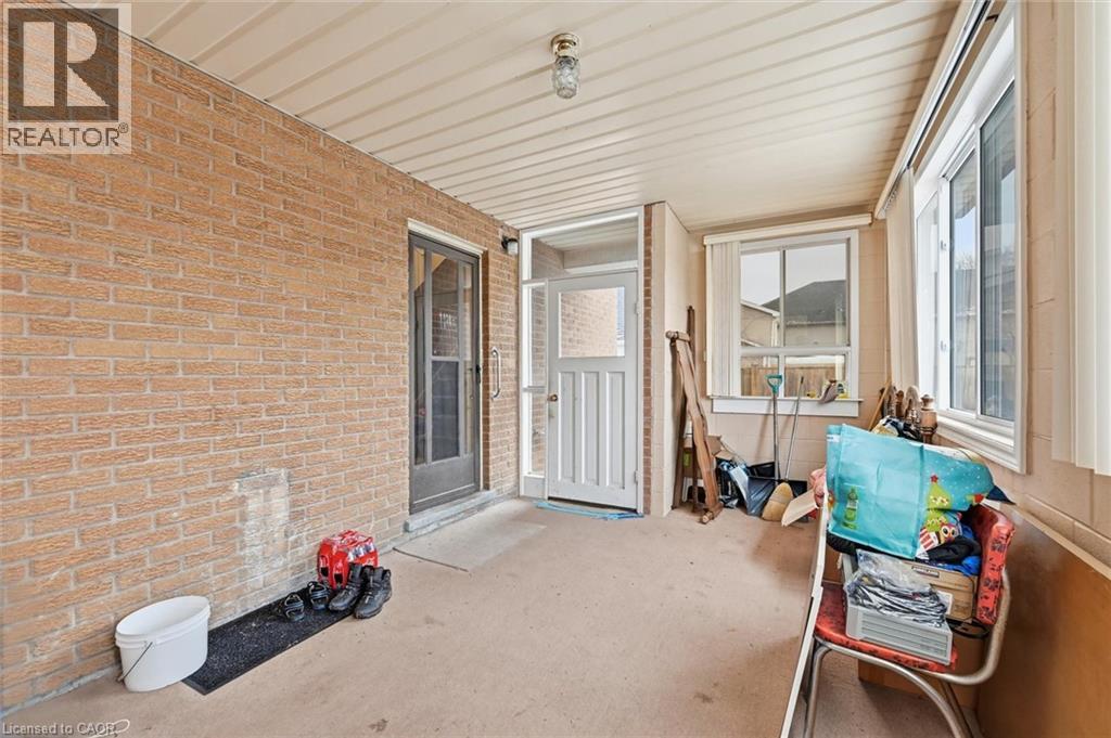 17 N Queen Street N, Thorold, Ontario  L2V 2P7 - Photo 21 - 40792954