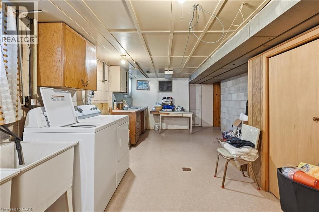 17 N Queen Street N, Thorold, Ontario  L2V 2P7 - Photo 42 - 40792954