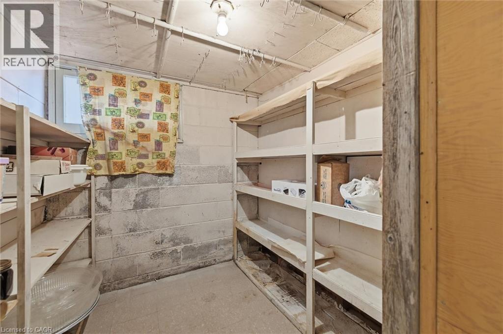 17 N Queen Street N, Thorold, Ontario  L2V 2P7 - Photo 47 - 40792954