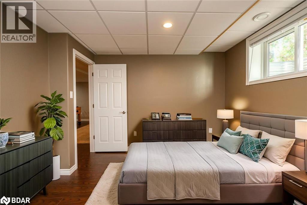 222 Glenn Avenue, Stroud, Ontario  L9S 1C4 - Photo 21 - 40775740