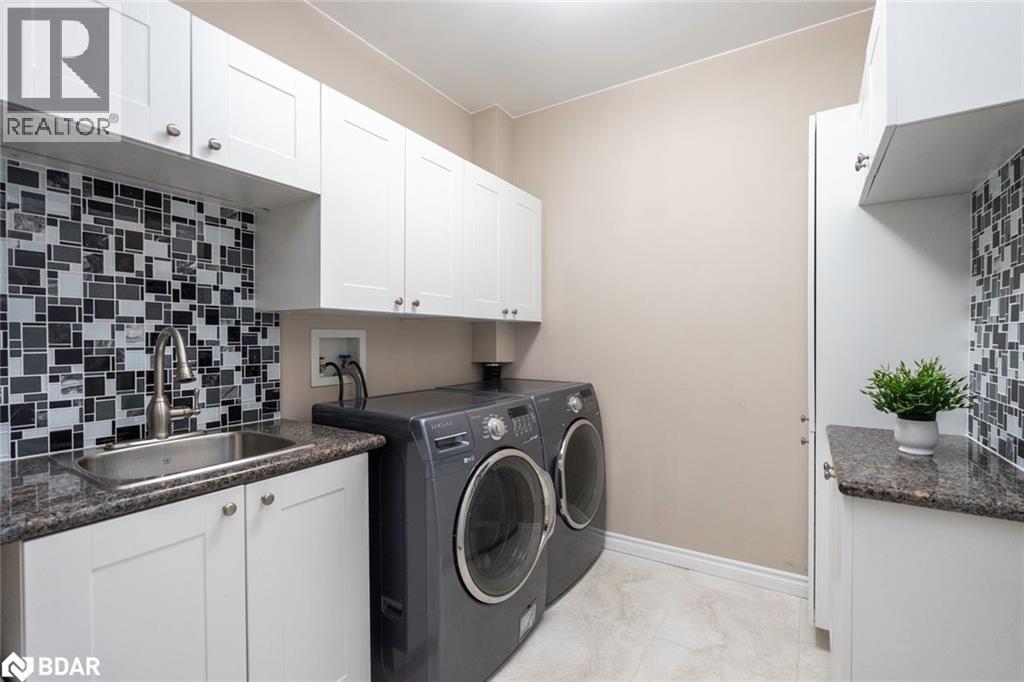 222 Glenn Avenue, Stroud, Ontario  L9S 1C4 - Photo 13 - 40775740