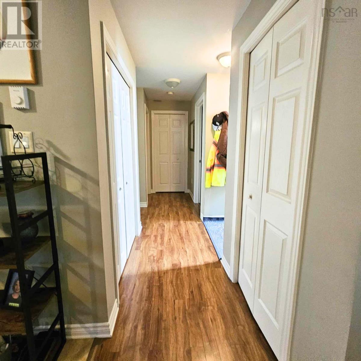 135-137 Brook Street, North Sydney, Nova Scotia  B2A 3R4 - Photo 12 - 202529009