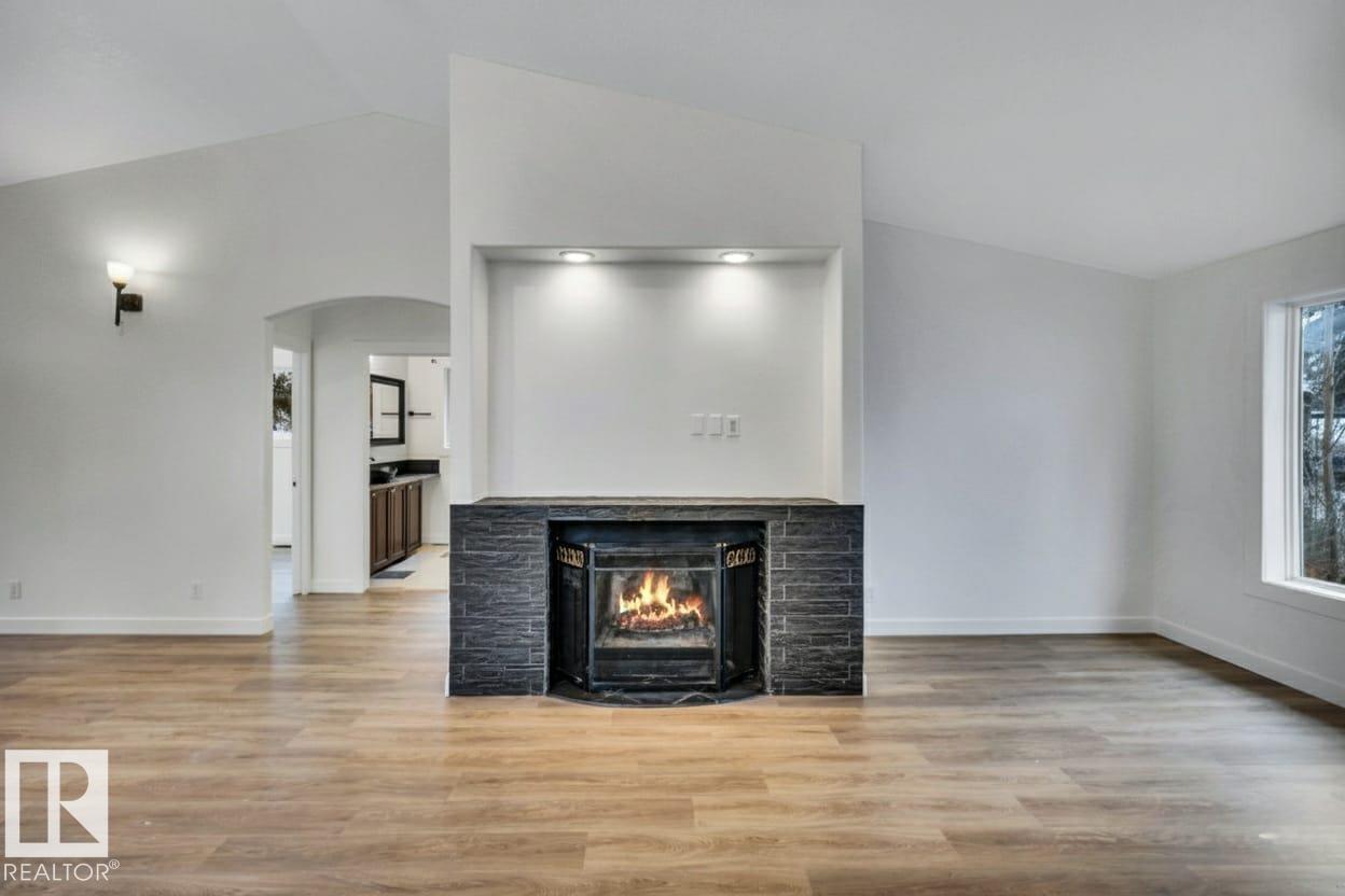 5220 47a Av, Rural Lac Ste. Anne County, Alberta  T0E 0A0 - Photo 13 - E4467061