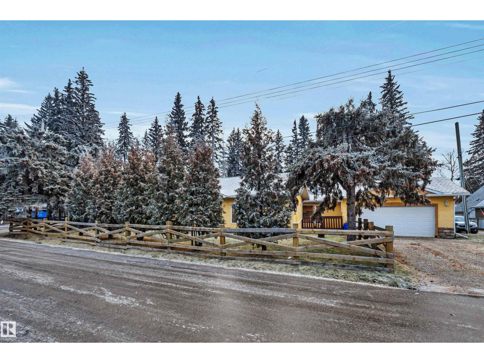 5220 47a Av, Rural Lac Ste. Anne County, Alberta  T0E 0A0 - Photo 5 - E4467061